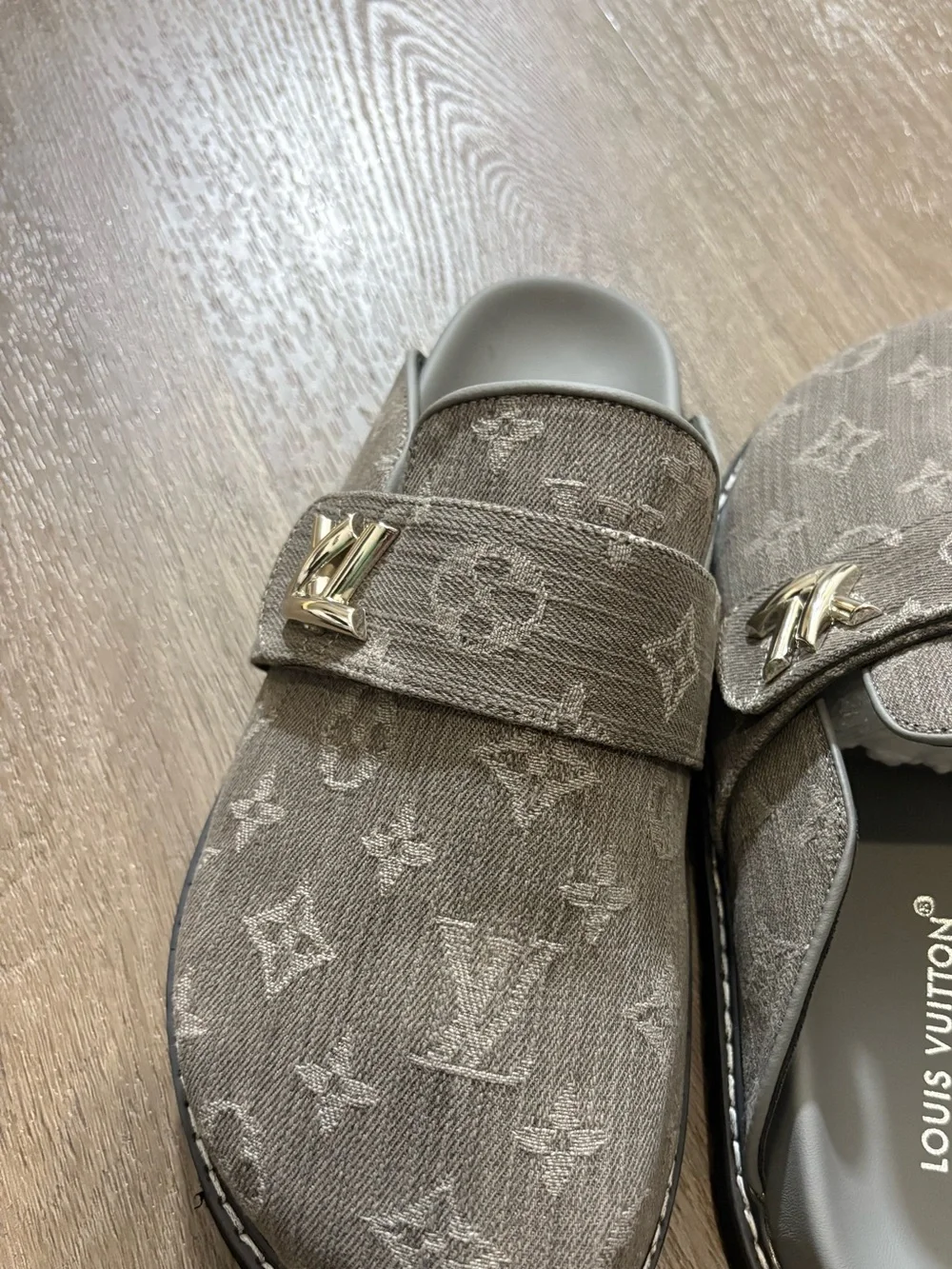 Lv mules - Picture 5 of 6